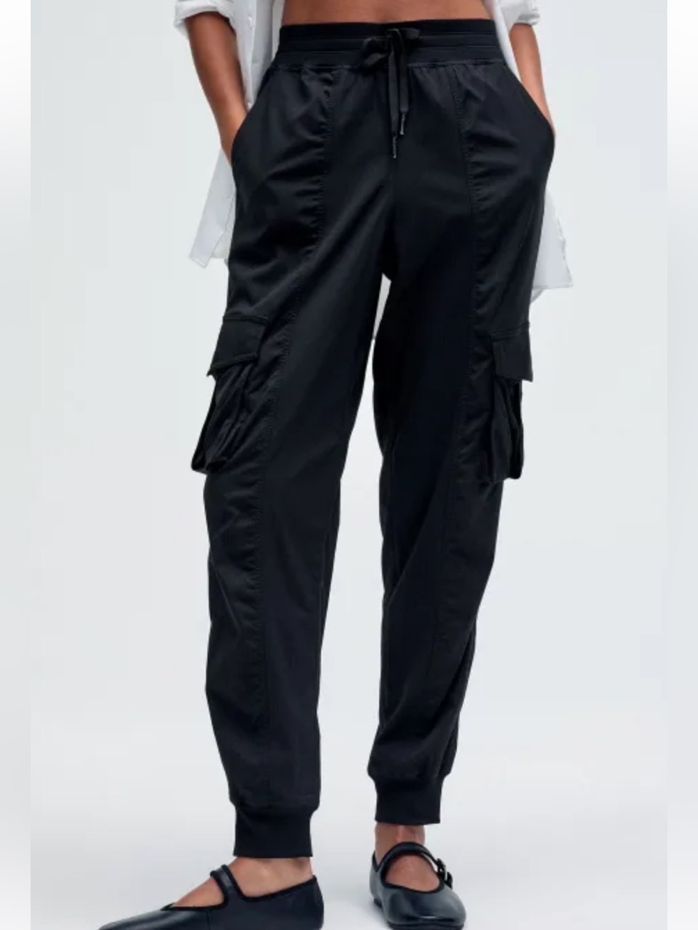 Lululemon Black Cargo Jogger Pants - Women